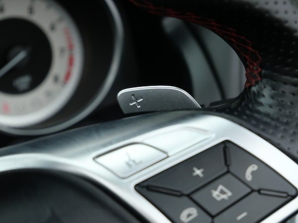 Used Mercedes-Benz E Class 2015 for sale - 76267485: Photo 28