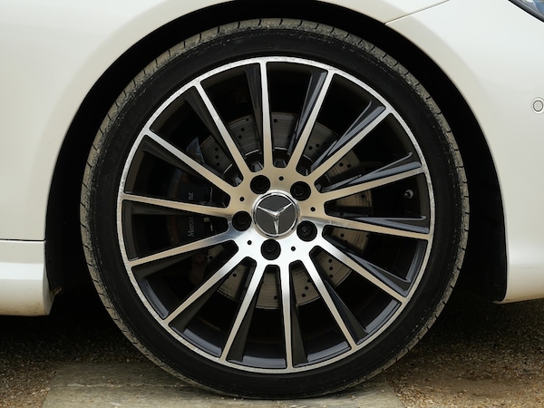 Used Mercedes-Benz E Class 2015 for sale - 76267485: Photo 35