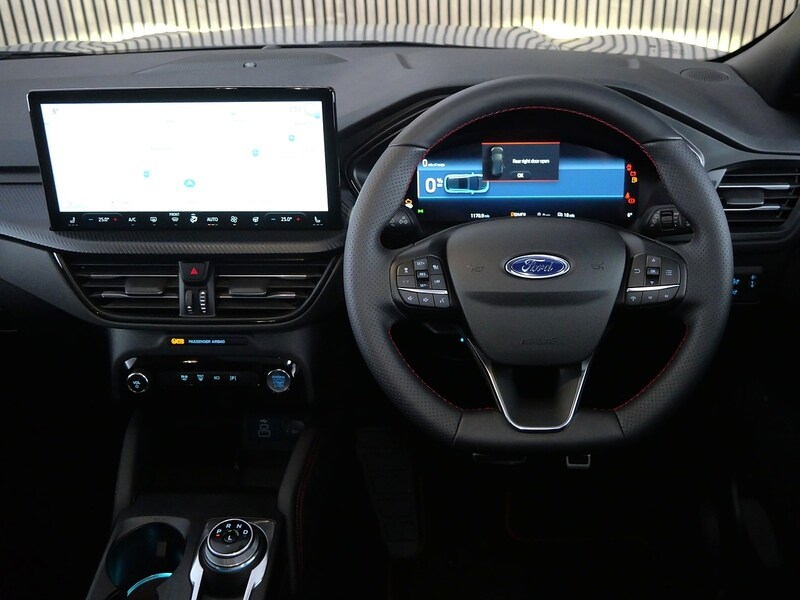 Used Ford Kuga 2025 for sale - 77840701: Photo 28