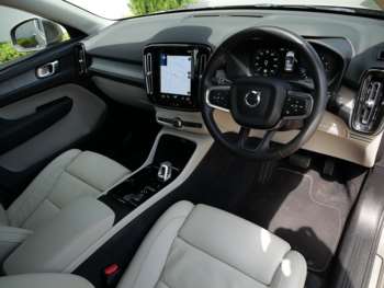 Used Volvo XC40 2022 for sale - 74942707: Photo