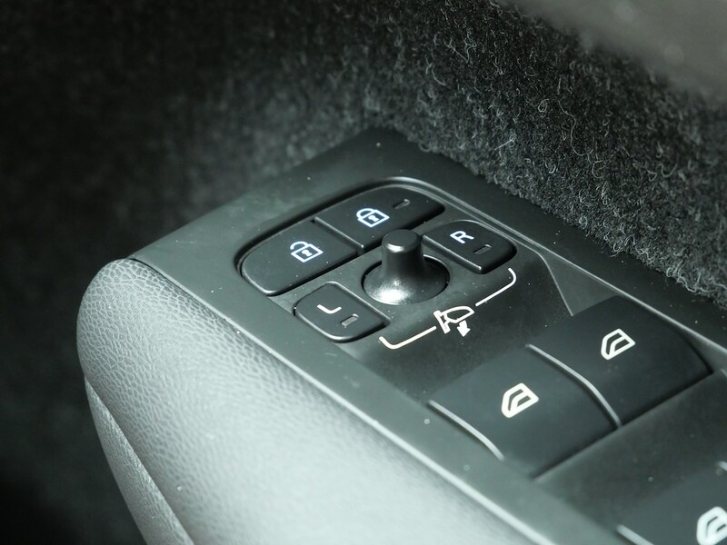 Used Volvo XC40 2020 for sale - 75999101: Photo 31