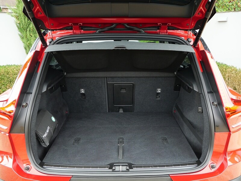 Used Volvo XC40 2020 for sale - 75999101: Photo 35