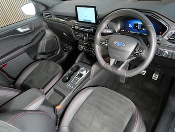 Used Ford Kuga 2023 for sale - 79494580: Photo