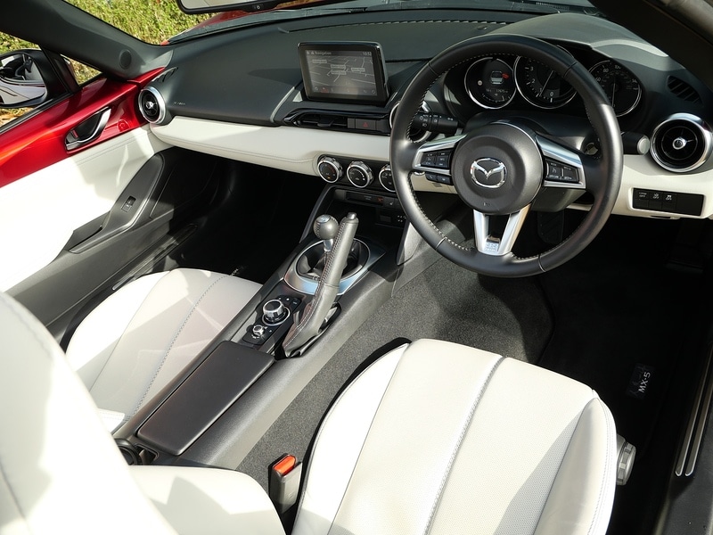 Used Mazda MX-5 2023 for sale - 76470678: Photo 3