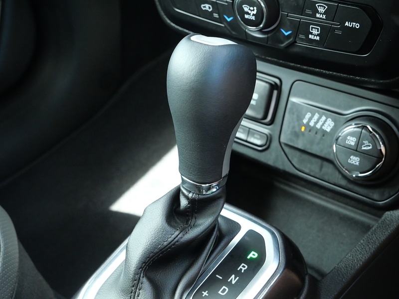 Used Jeep Renegade 2023 for sale - 76411900: Photo 20