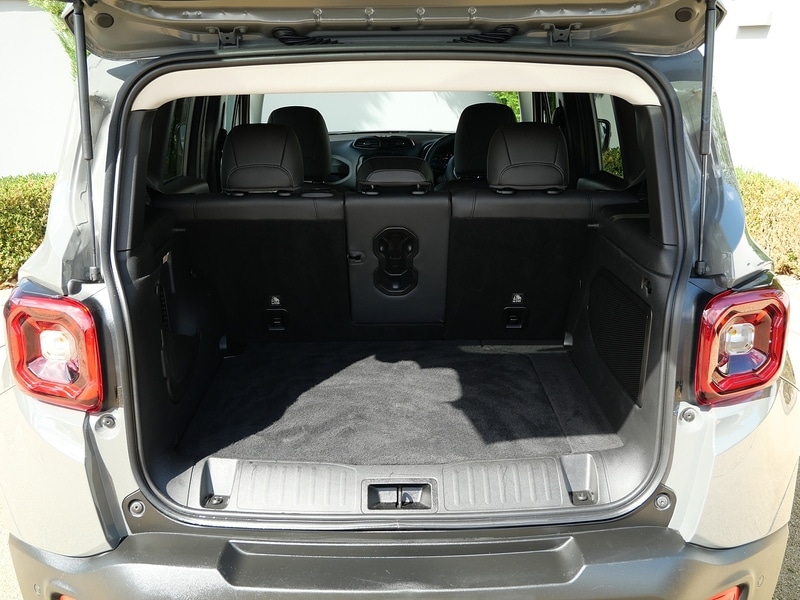 Used Jeep Renegade 2023 for sale - 76411900: Photo 25