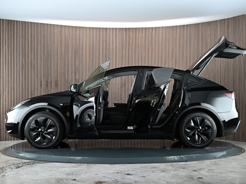 Used Tesla Model Y 2024 for sale - 77521643: Photo 21