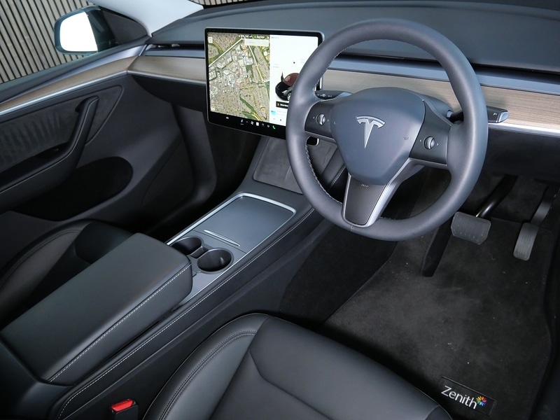 Used Tesla Model Y 2024 for sale - 77521643: Photo 3