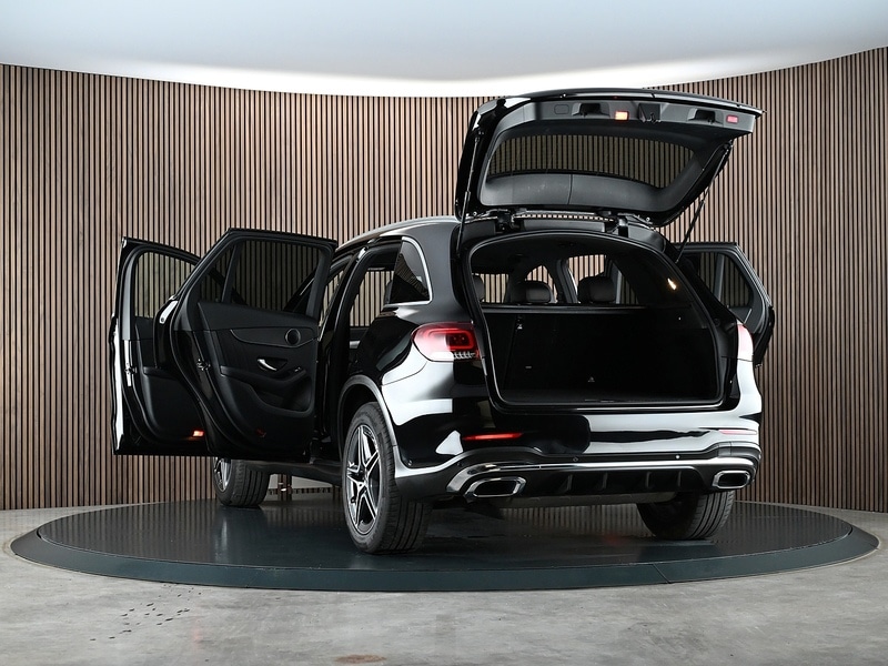 Used Mercedes-Benz GLC 2020 for sale - 77889180: Photo 17