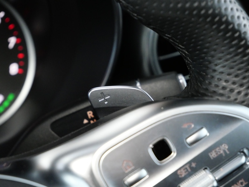 Used Mercedes-Benz GLC 2020 for sale - 77889180: Photo 37