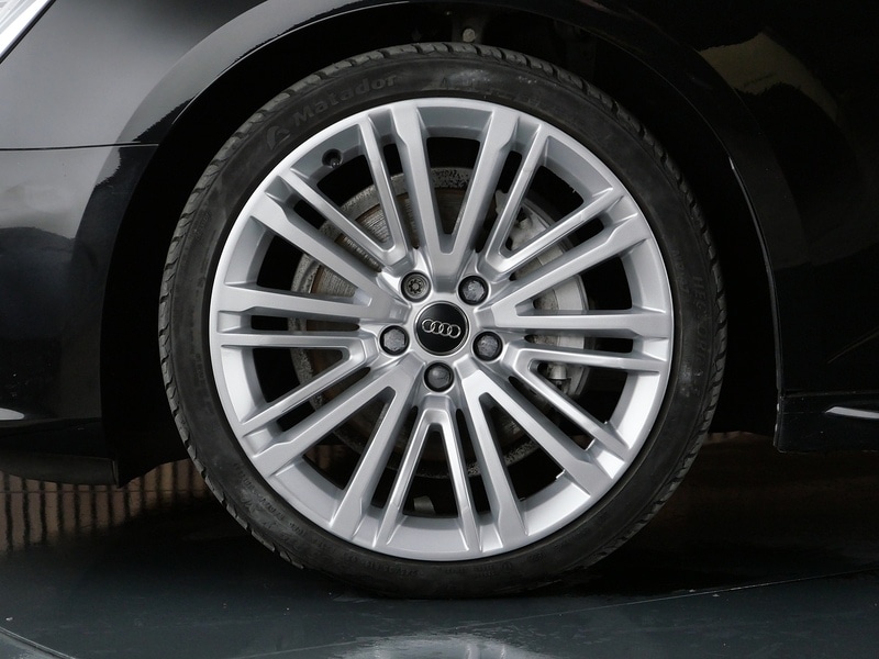 Used Audi A4 2019 for sale - 77880637: Photo 44