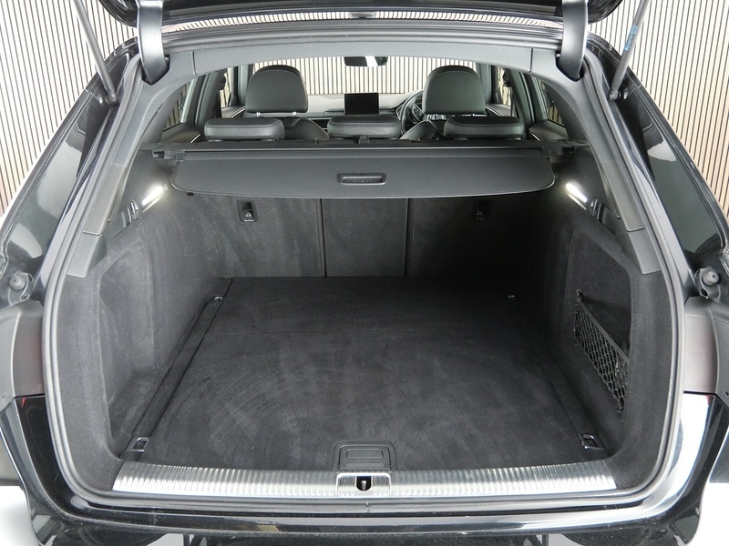 Used Audi A4 2019 for sale - 77880637: Photo 49