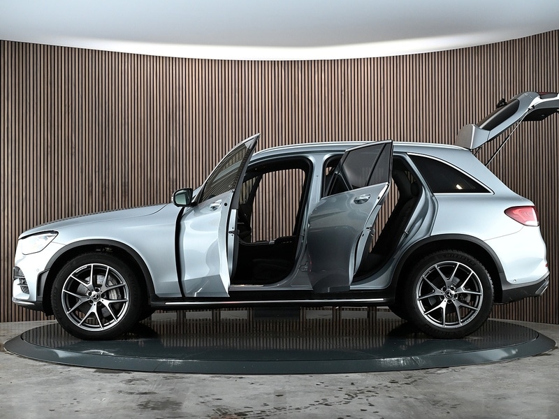 Used Mercedes-Benz GLC 2022 for sale - 77840647: Photo 21