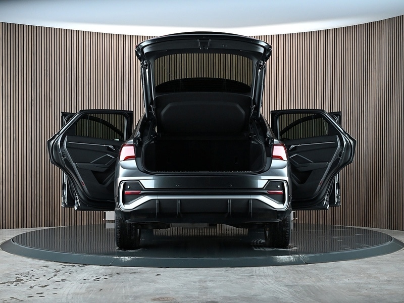 Used Audi Q3 2020 for sale - 77846499: Photo 18