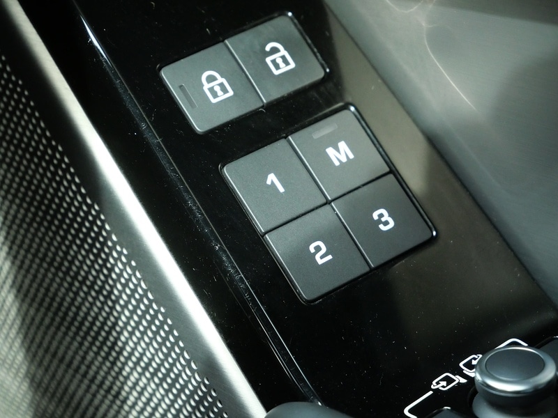 Used Land Rover Range Rover Velar 2021 for sale - 76133038: Photo 31