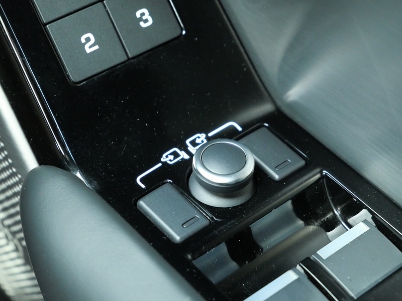 Used Land Rover Range Rover Velar 2021 for sale - 76133038: Photo 32