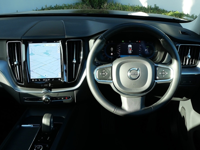 Used Volvo XC60 2021 for sale - 76396601: Photo 16