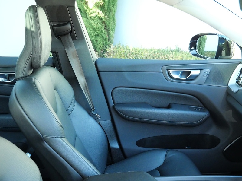 Used Volvo XC60 2021 for sale - 76396601: Photo 19