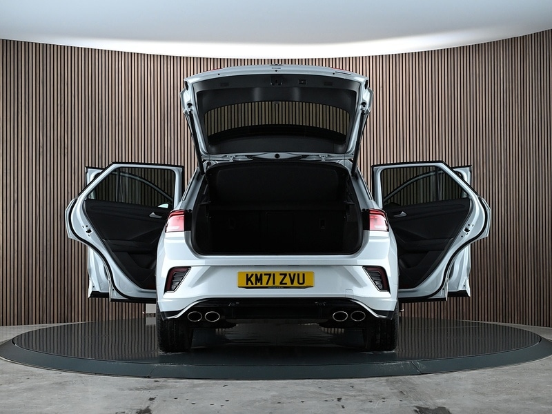 Used Volkswagen T-Roc 2021 for sale - 77356901: Photo 18