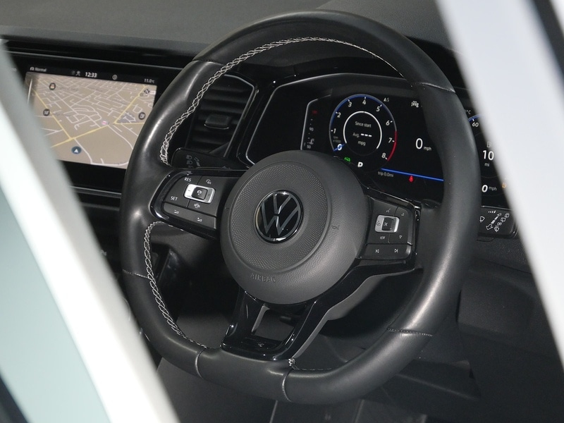 Used Volkswagen T-Roc 2021 for sale - 77356901: Photo 24