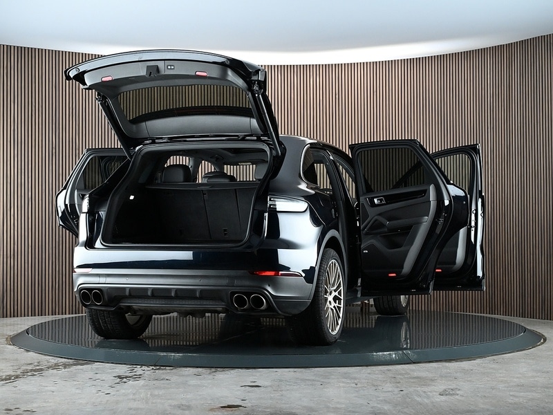 Used Porsche Cayenne 2018 for sale - 77840714: Photo 20