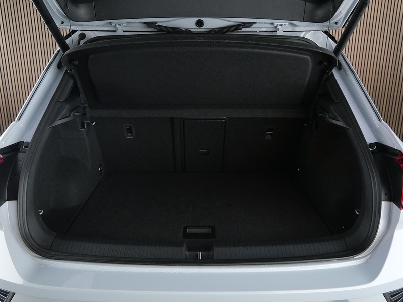 Used Volkswagen T-Roc 2021 for sale - 77392599: Photo 49