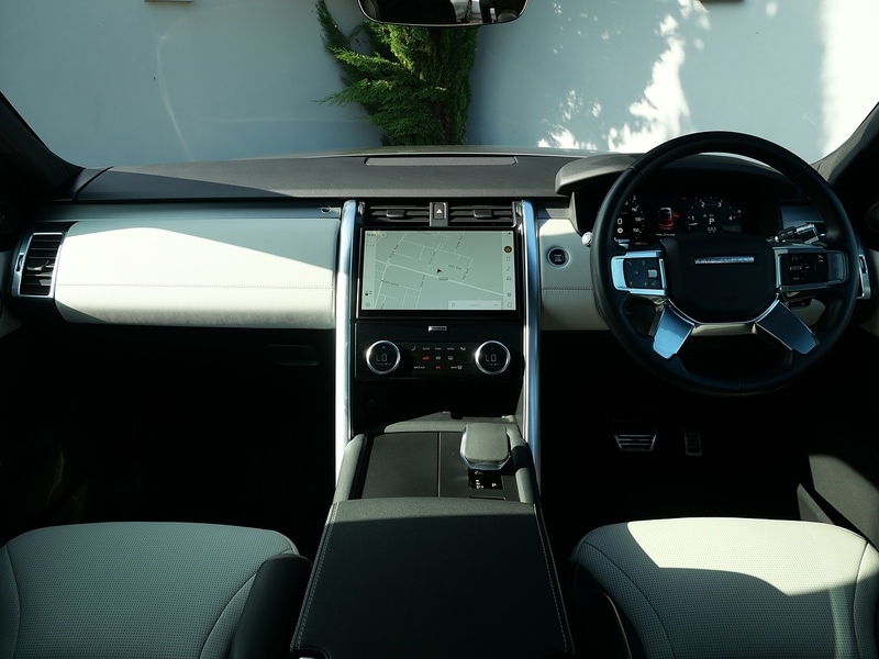 Used Land Rover Discovery 2021 for sale - 76009407: Photo 21