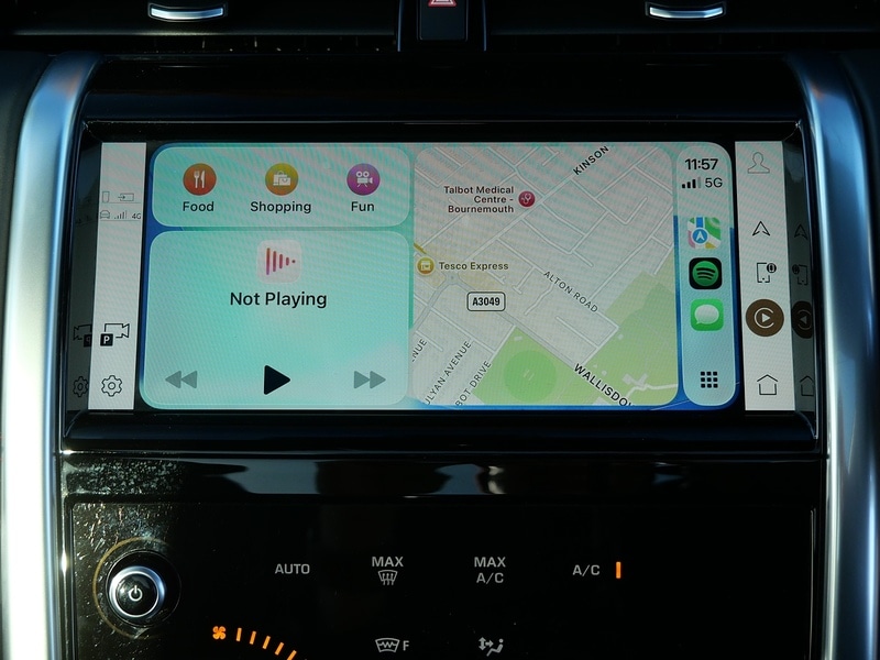 Used Land Rover Discovery Sport 2022 for sale - 76638654: Photo 15