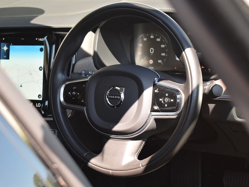 Used Volvo S90 2021 for sale - 76450326: Photo 12