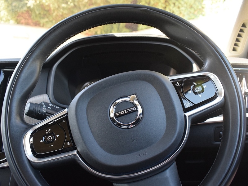 Used Volvo S90 2021 for sale - 76450326: Photo 24