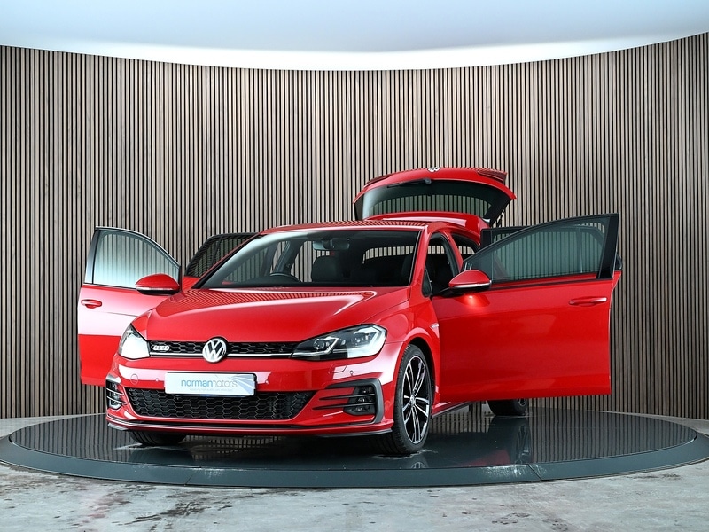 Used Volkswagen Golf 2017 for sale - 77452667: Photo 16