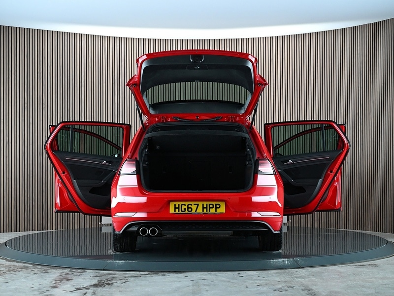 Used Volkswagen Golf 2017 for sale - 77452667: Photo 18