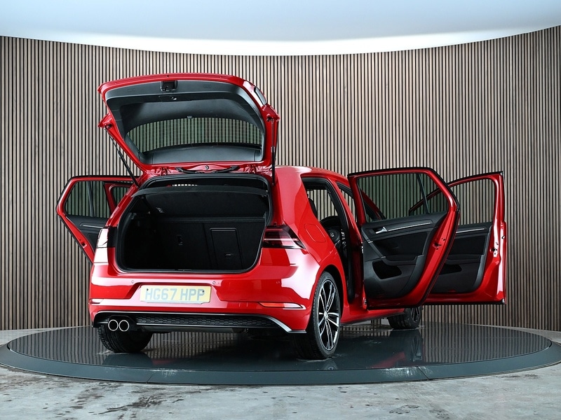 Used Volkswagen Golf 2017 for sale - 77452667: Photo 19