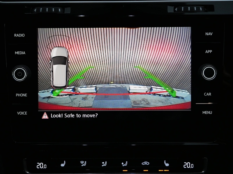 Used Volkswagen Golf 2017 for sale - 77452667: Photo 36