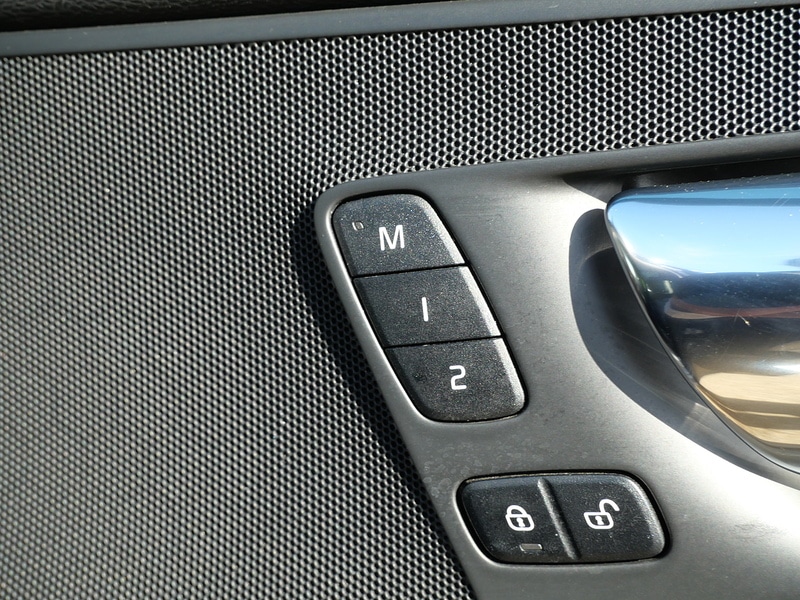 Used Volvo XC60 2019 for sale - 76224082: Photo 11