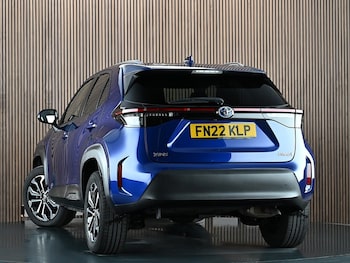 Used Toyota Yaris Cross 2022 for sale - 77836609: Photo