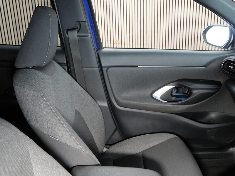 Used Toyota Yaris Cross 2022 for sale - 77836609: Photo 32