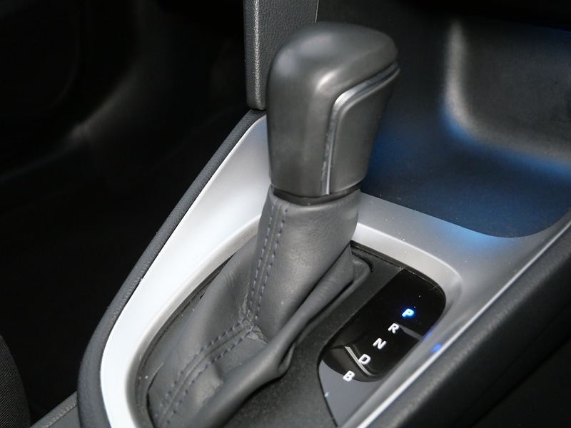 Used Toyota Yaris Cross 2022 for sale - 77836609: Photo 40