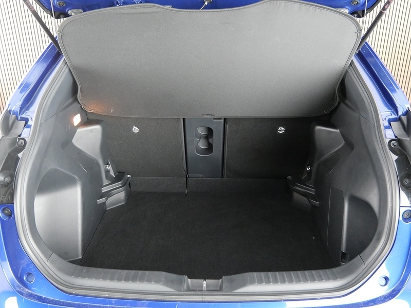 Used Toyota Yaris Cross 2022 for sale - 77836609: Photo 47