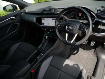 Used Audi Q3 2021 for sale - 74954603: Photo