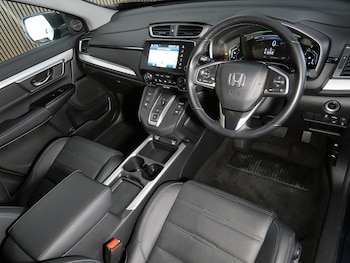 Used Honda CR-V 2021 for sale - 77920929: Photo