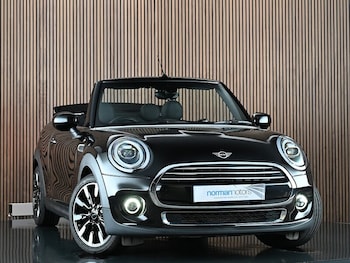 Used MINI Convertible 2020 for sale - 79072952: Photo