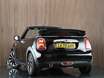 Used MINI Convertible 2020 for sale - 79072952: Photo