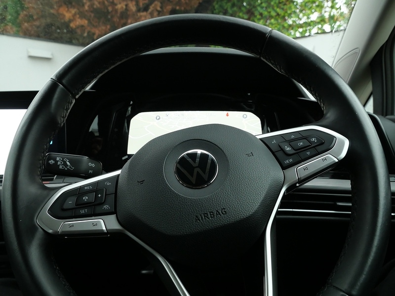 Used Volkswagen Golf 2021 for sale - 76725163: Photo 25