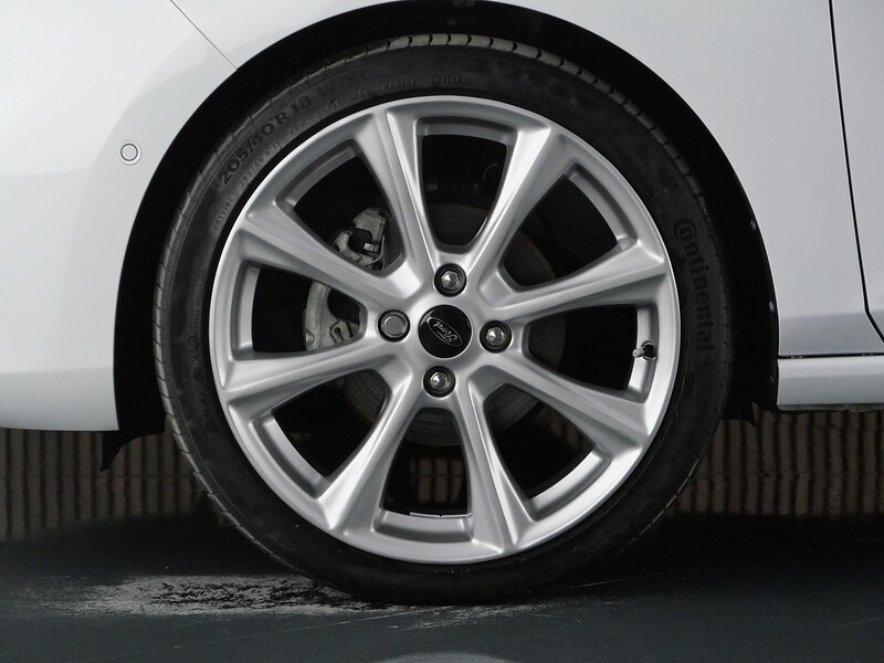 Used Ford Fiesta for sale - 77409095: Photo 43