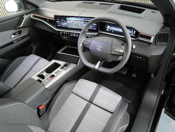 Used Vauxhall Grandland 2025 for sale - 79099572: Photo