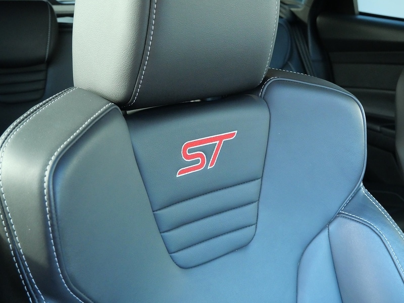 Used Ford Focus 2018 for sale - 76392272: Photo 16