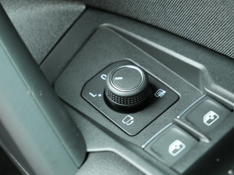 Used Volkswagen Tiguan 2023 for sale - 77213104: Photo 33