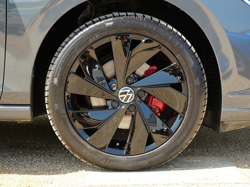 Used Volkswagen Golf 2024 for sale - 76934941: Photo 32