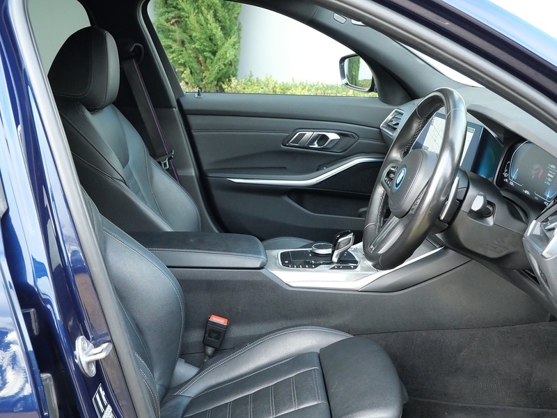 Used BMW 3 Series 2021 for sale - 76910736: Photo 20